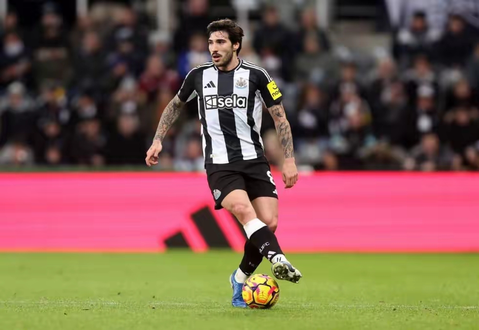 尤文图斯连续不胜,欧冠资格岌岌可危 尤文图斯连续不胜,欧冠资格岌岌可危