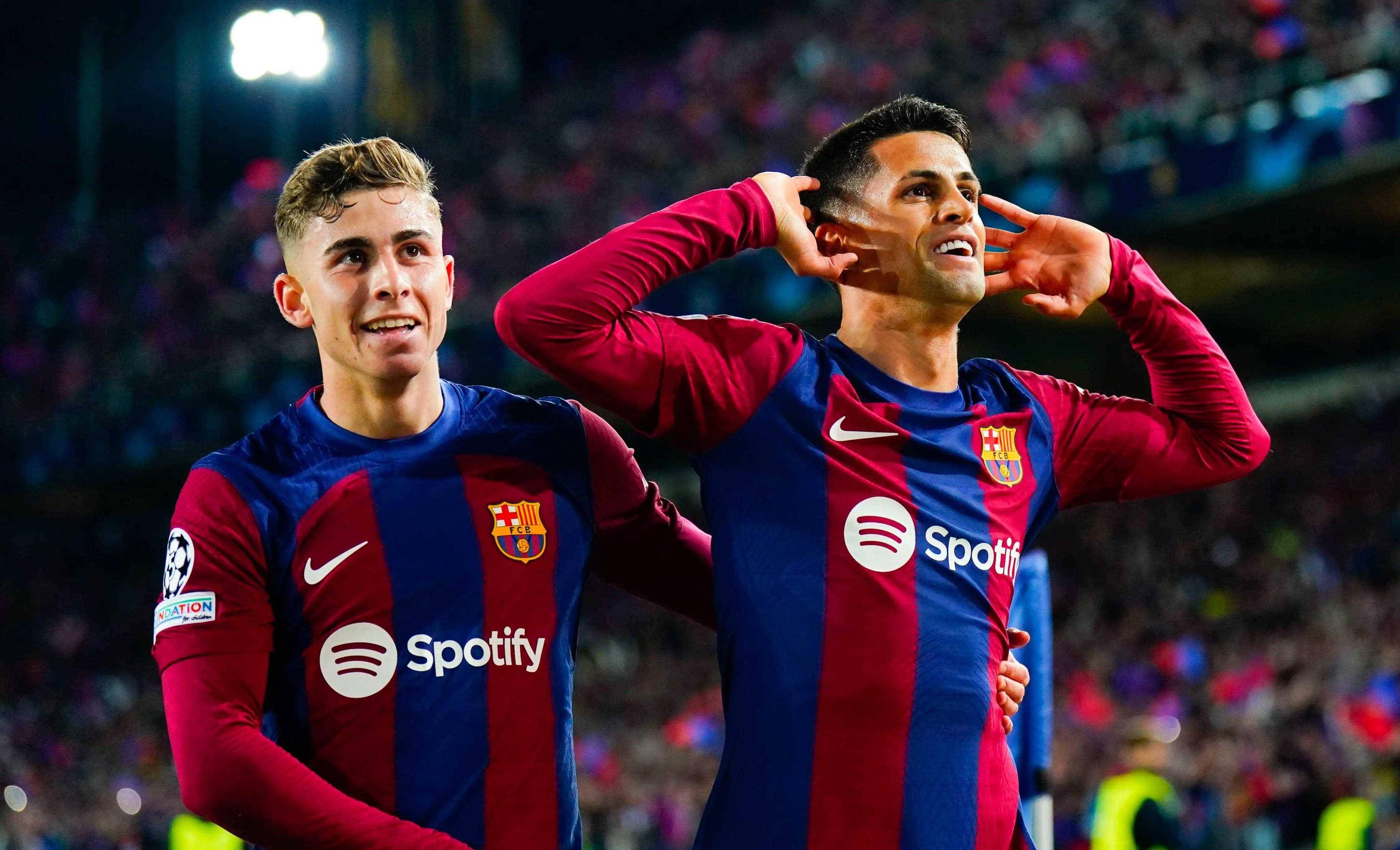 英超劲旅上演逆转好戏，晋级欧冠八强的简单介绍