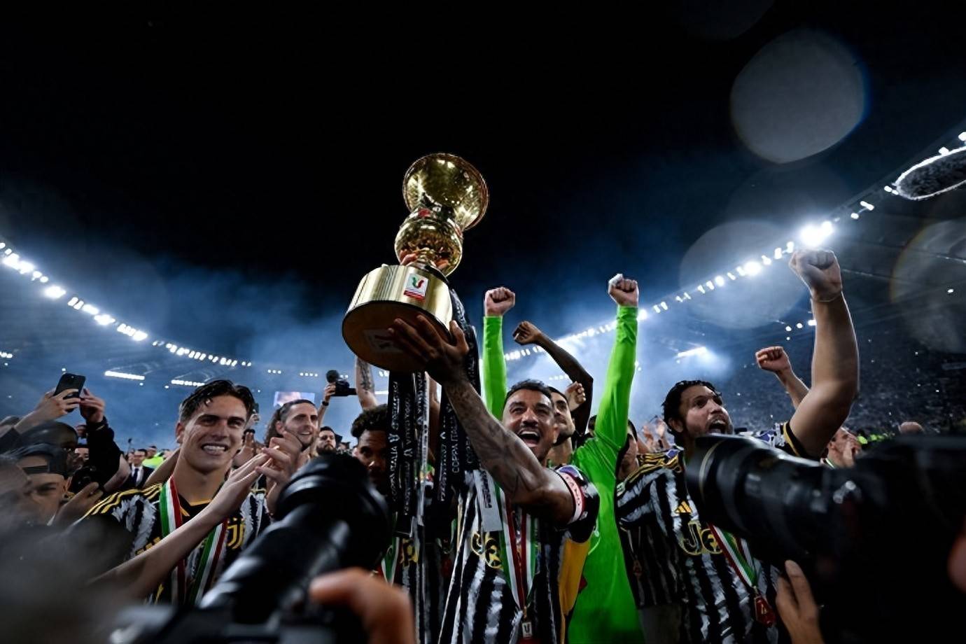 九游娱乐app下载-意大利顶尖球队迎战强劲对手，胜负难料的简单介绍