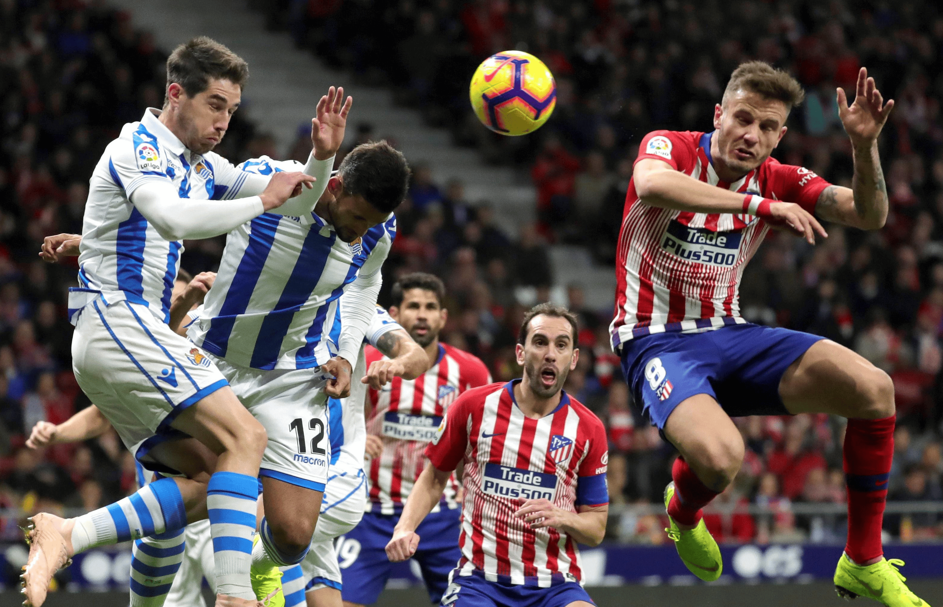 皇马遭遇连败,联赛形势岌岌可危的简单介绍 皇马遭遇连败,联赛形势岌岌可危的简单介绍