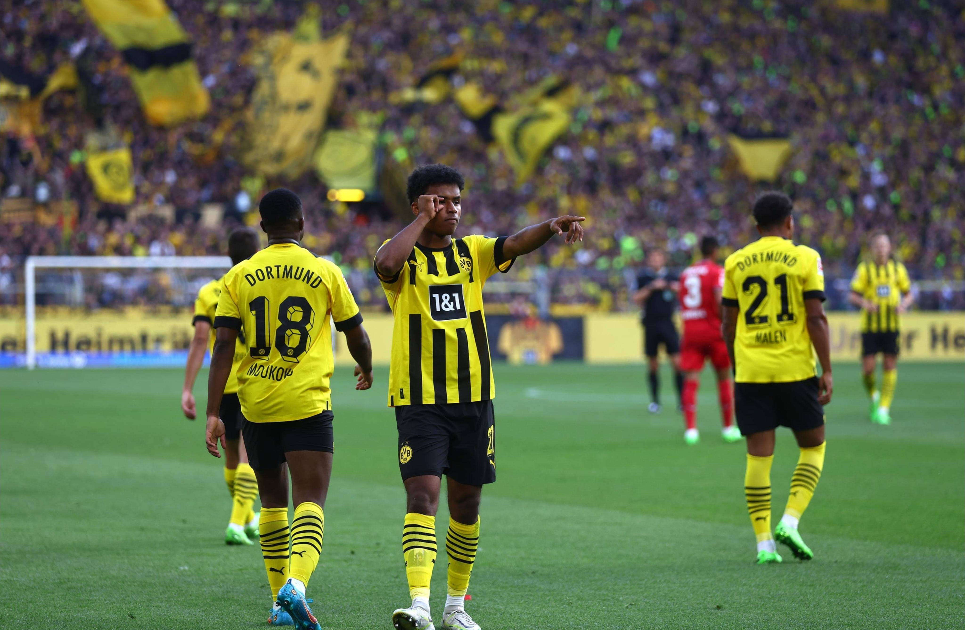 尤文图斯客场战胜切尔西,实现完美开局 尤文图斯客场战胜切尔西,实现完美开局