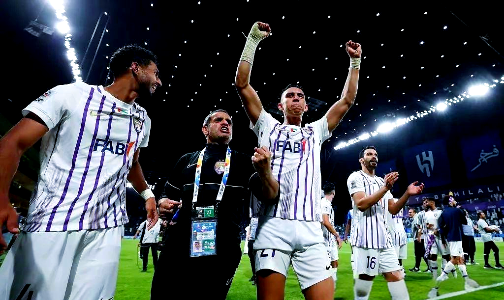 阿尔艾因队在加时赛获胜,晋级亚冠强 阿尔艾因队在加时赛获胜,晋级亚冠强