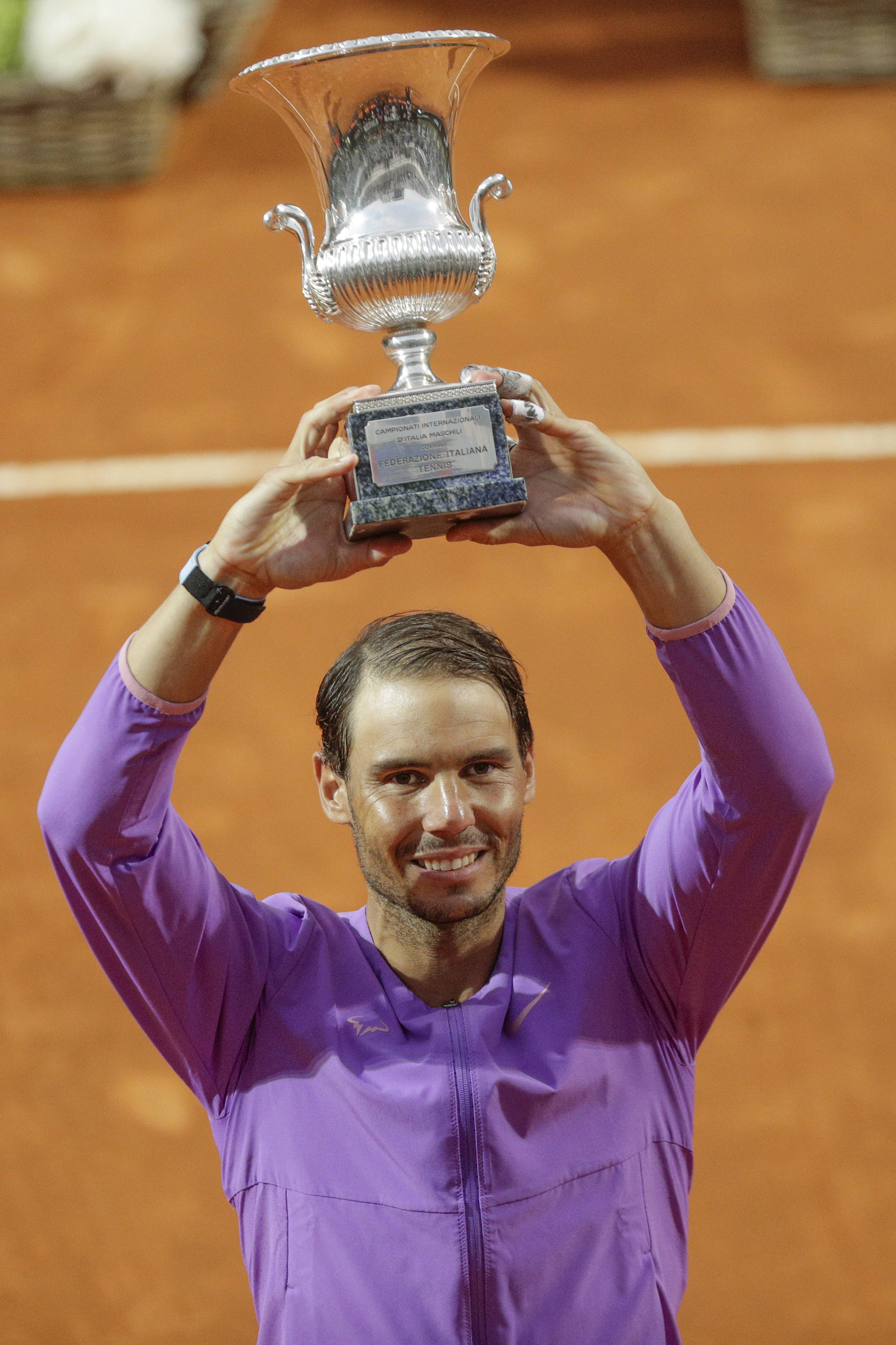 罗马前锋力挺主帅,信心备战未来比赛 罗马前锋力挺主帅,信心备战未来比赛