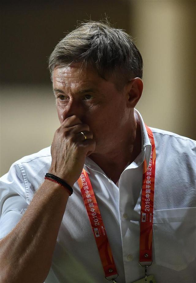 广州富力客场大胜,连续收获三分 广州富力客场大胜,连续收获三分