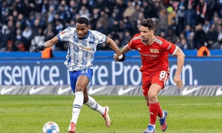 九游体育APP下载-包含柏林赫塔主场失利，陷入保级泥沼的词条