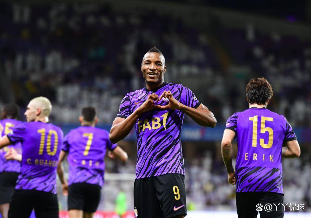 关于尤文图斯守将演绎关键扑救，克星荣耀再来的信息