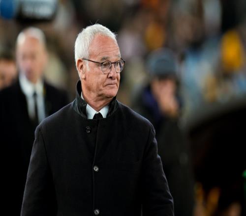 罗马取得胜利,向前进发展步伐坚定 罗马取得胜利,向前进发展步伐坚定