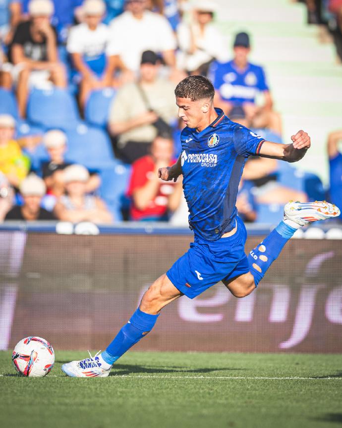 赫塔菲前锋获得首发机会,努力证明实力 赫塔菲前锋获得首发机会,努力证明实力