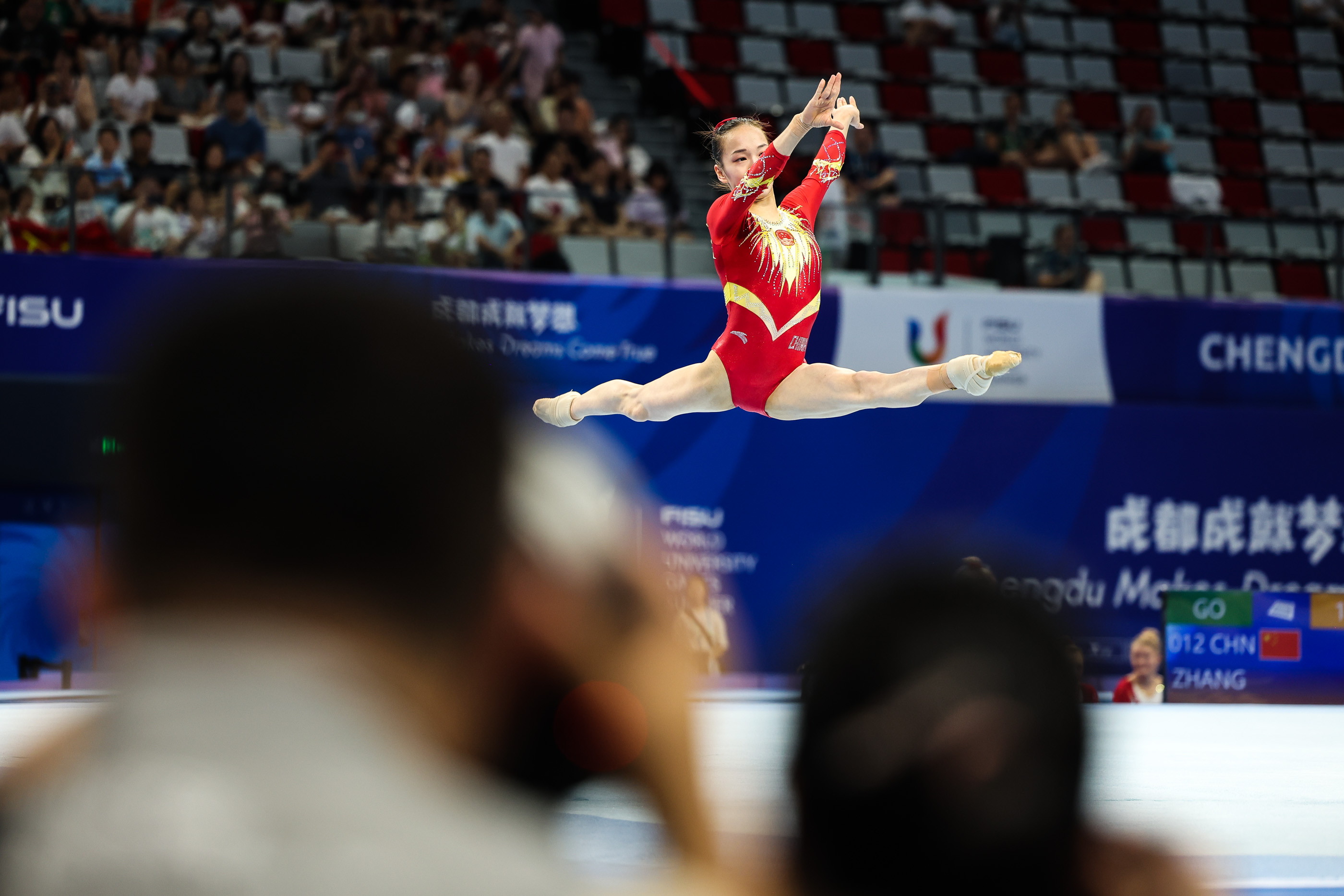 关于体操比赛团体实力抢眼，中国队获奖的信息