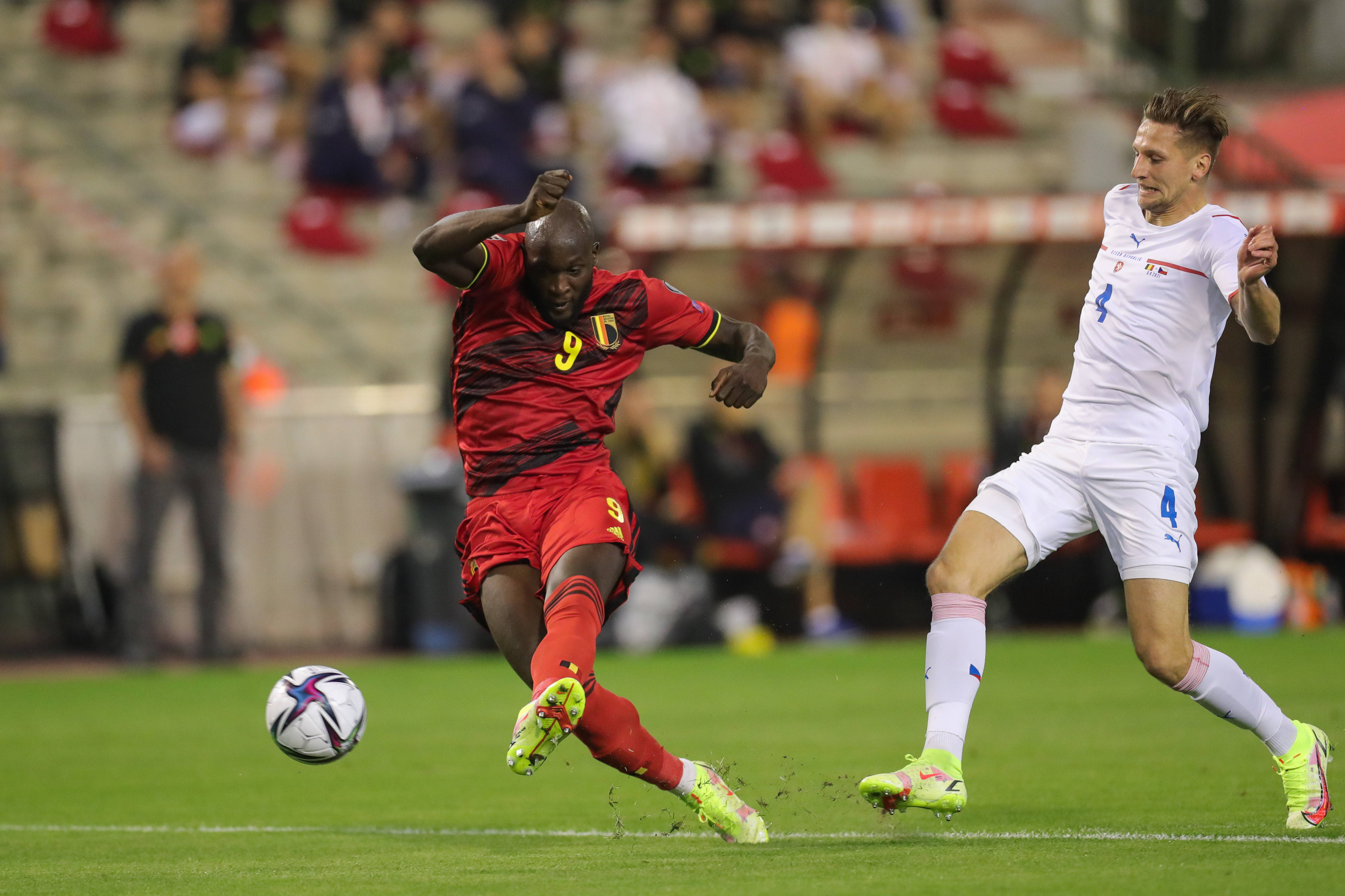 包含捷克求胜心切，爱沙尼亚队不畏强敌的词条