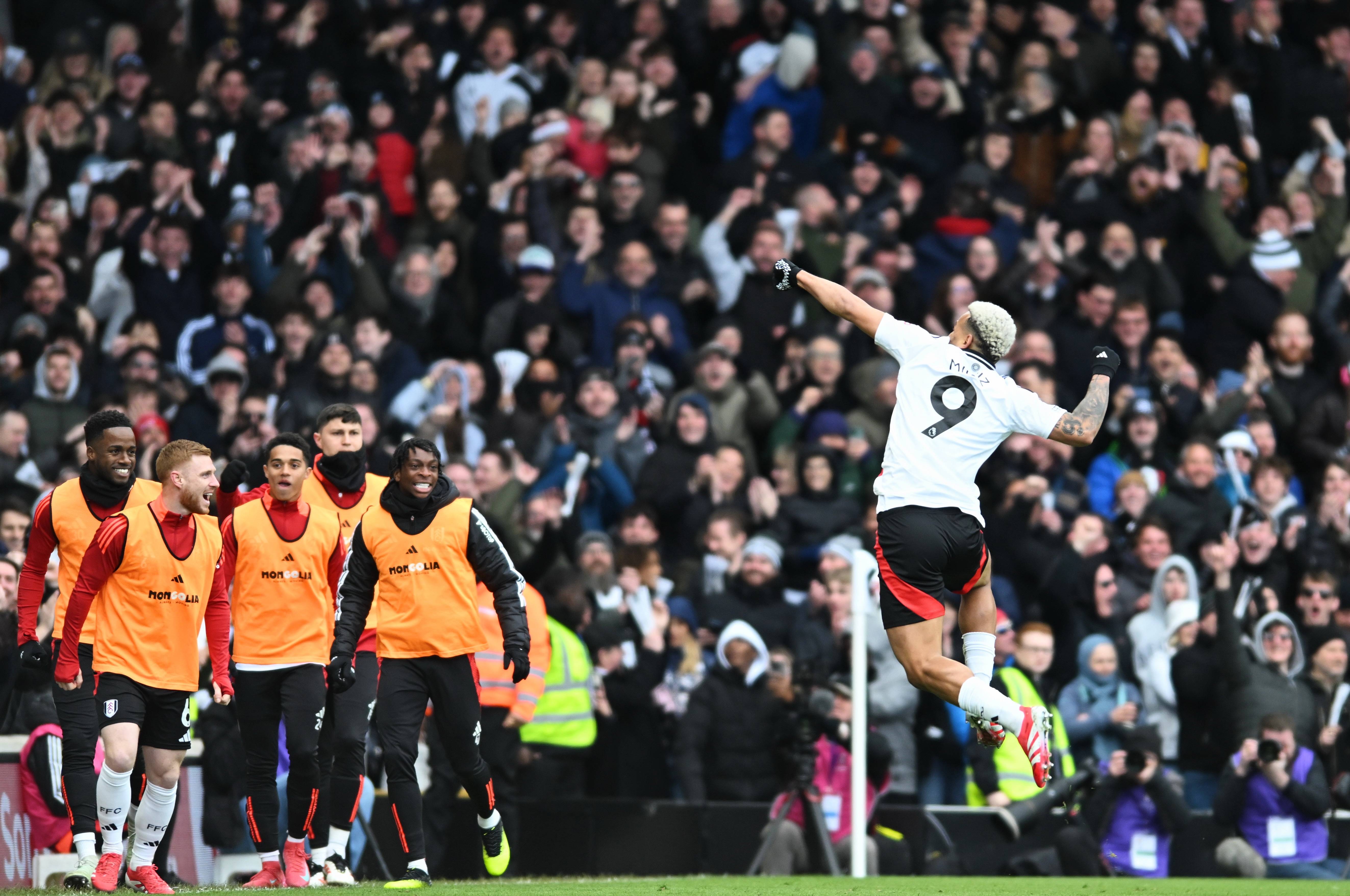 九游体育APP下载-维拉客场不敌热刺，主场成绩令人担忧