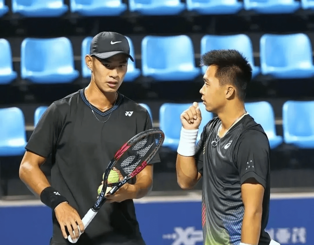 春风得意主场作战,西部冠军队成功晋级 春风得意主场作战,西部冠军队成功晋级