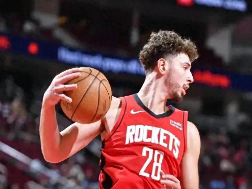 太阳队球员备战新赛季,力求打出好成绩 太阳队球员备战新赛季,力求打出好成绩