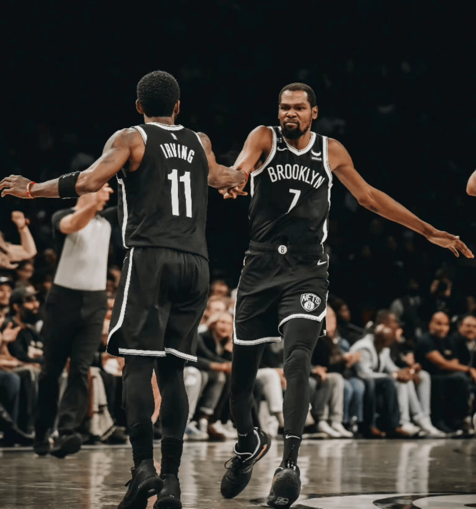 篮网客场险胜独行侠，杜兰特称赞球队表现