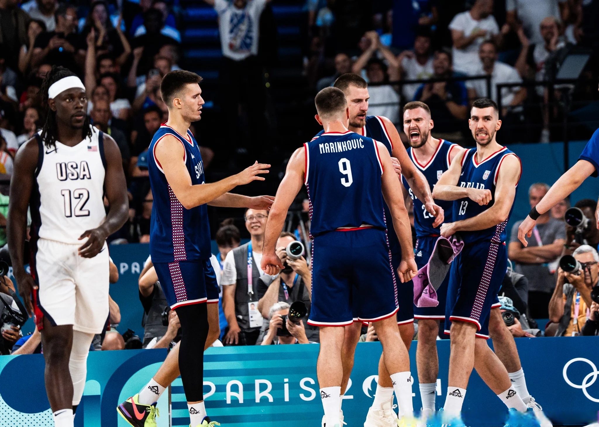 九游娱乐官方-包含塞尔维亚男篮完胜尼日利亚男篮，浓眉统治全场的词条